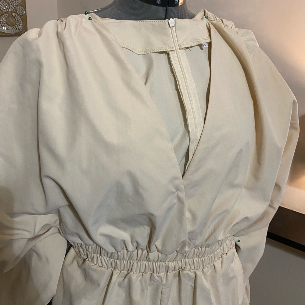 INDEPENDENT DESIGNER JUMPSUIT - Picture 3 of 9